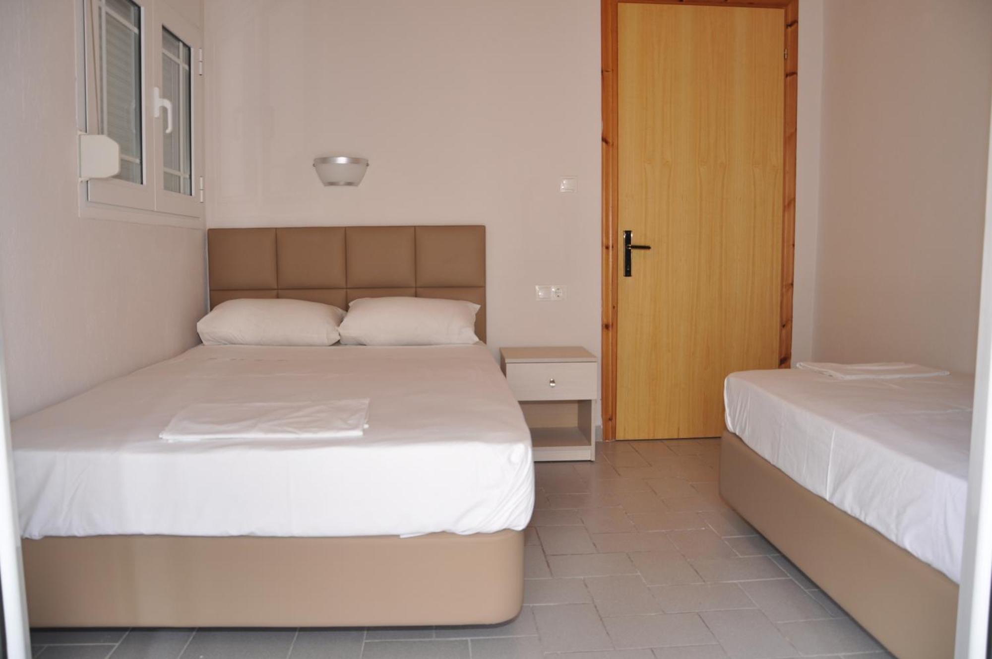 Villa Nikolas Paralía Екстериор снимка