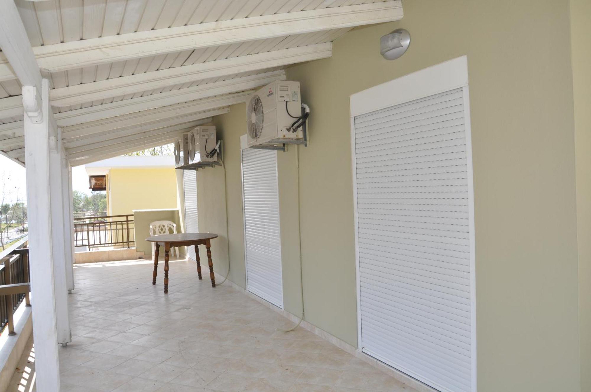 Villa Nikolas Paralía Екстериор снимка